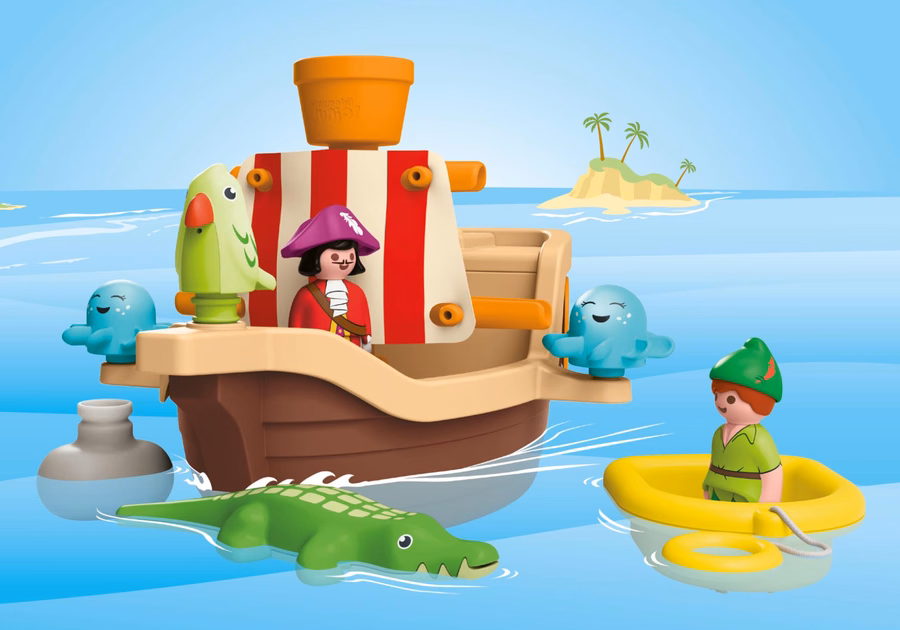JUNIOR & Disney: Peter Pan's Splashing Pirate Ship